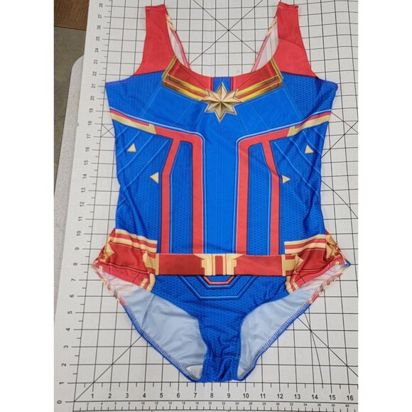 NWT Captain Marvel Superhero Carol Danvers One-Piece Swimsuit XL #79526 - Picture 4 of 4